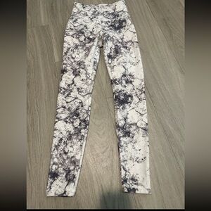Balance Collection Black and White Marble Leggings